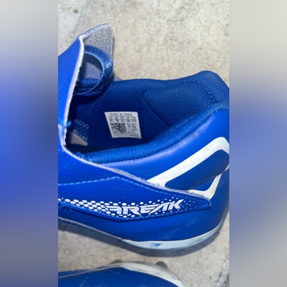 Adidas Football Cleats - Picture 4 of 6